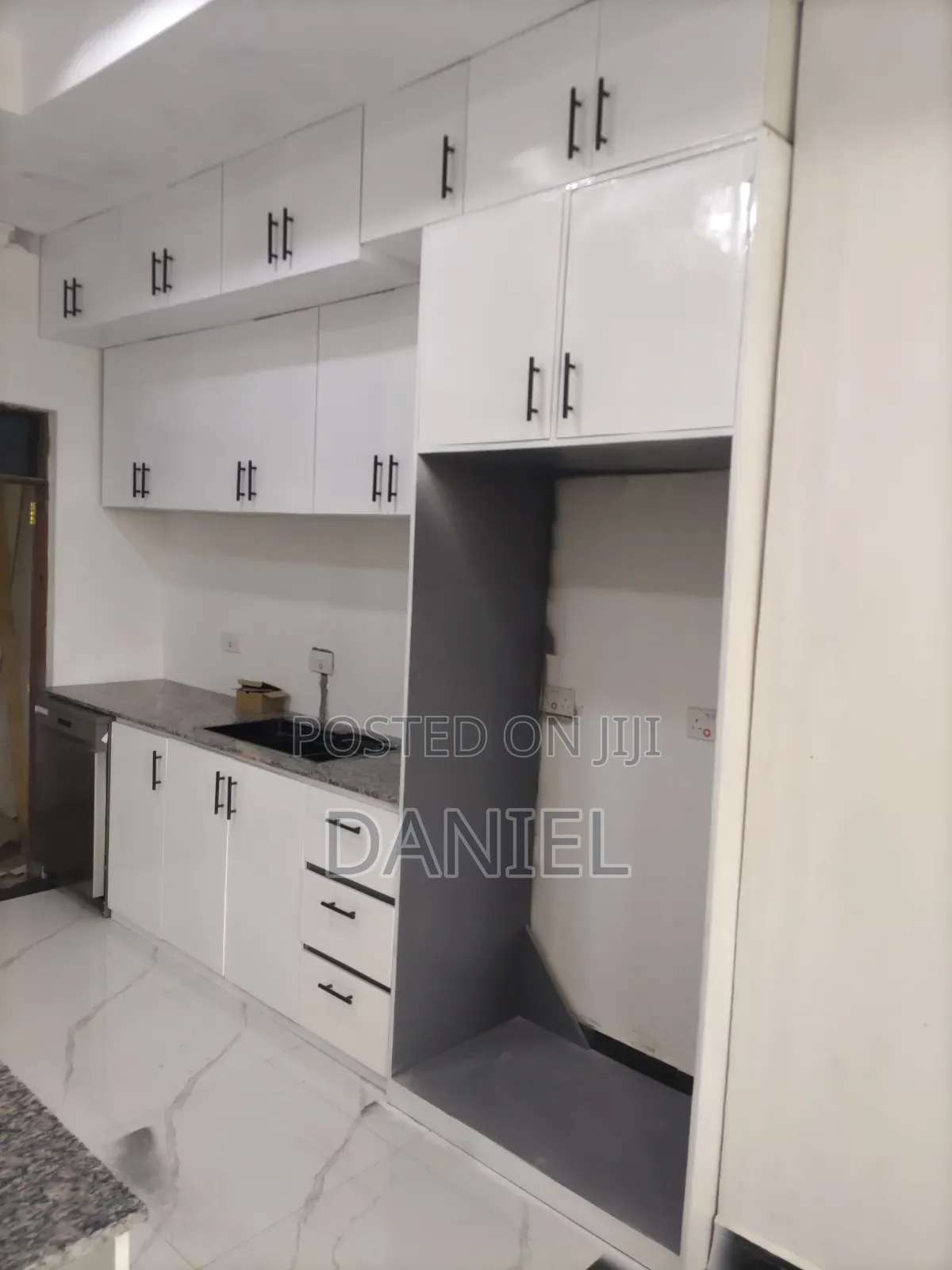 Kitchen Cabinets Installation White Color