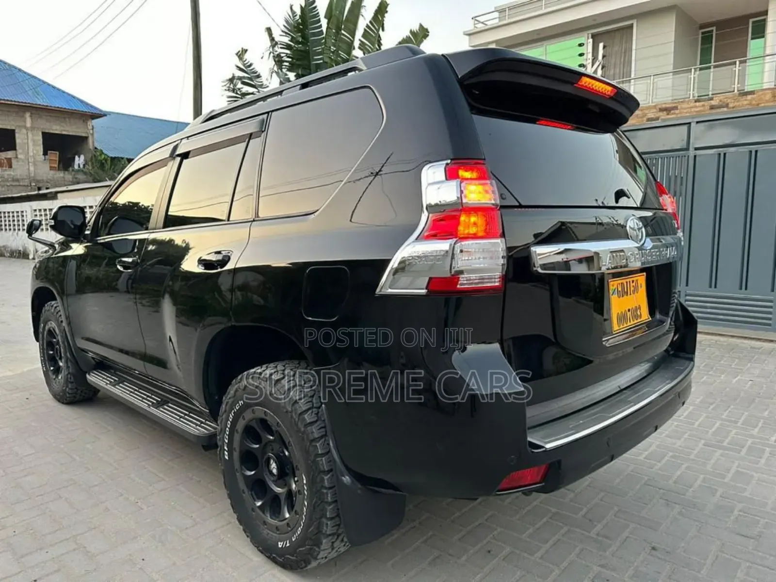 Toyota Land Cruiser Prado 2016 Black