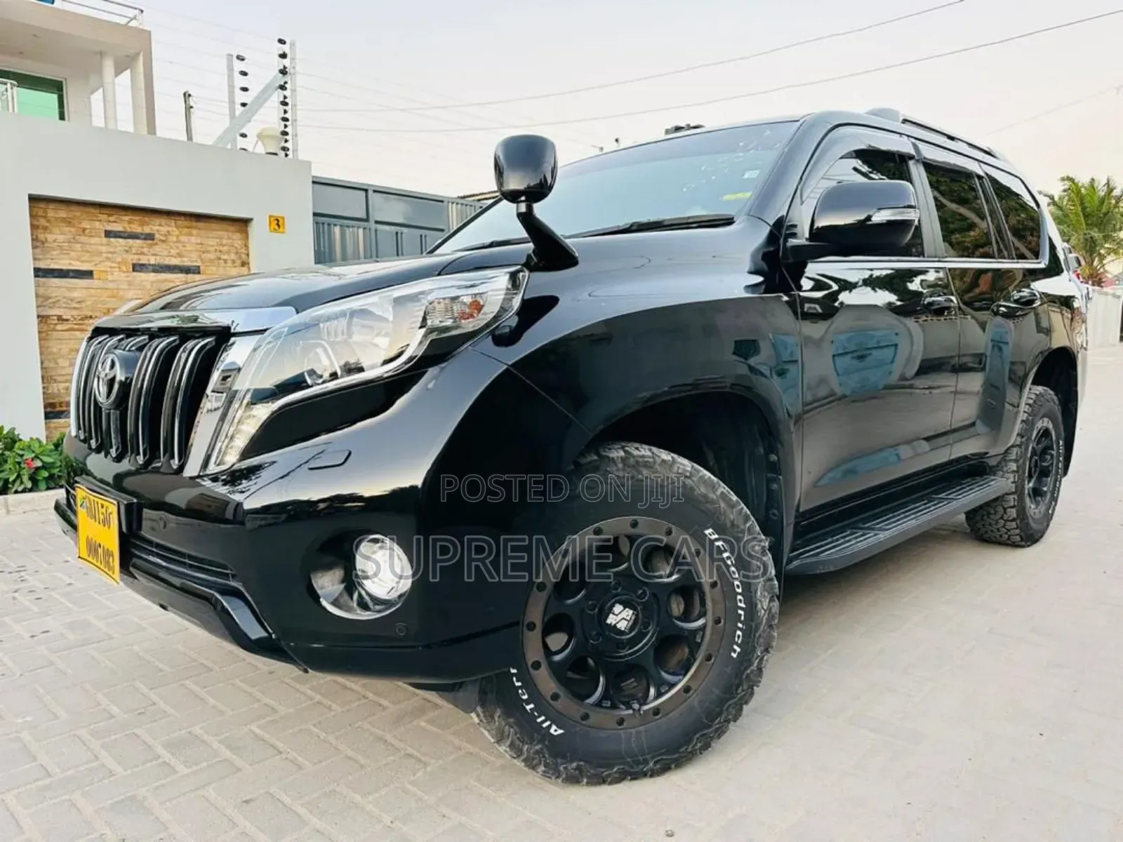 Toyota Land Cruiser Prado 2016 Black