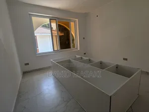 4bdrm Villa in Villas, Masaki for rent