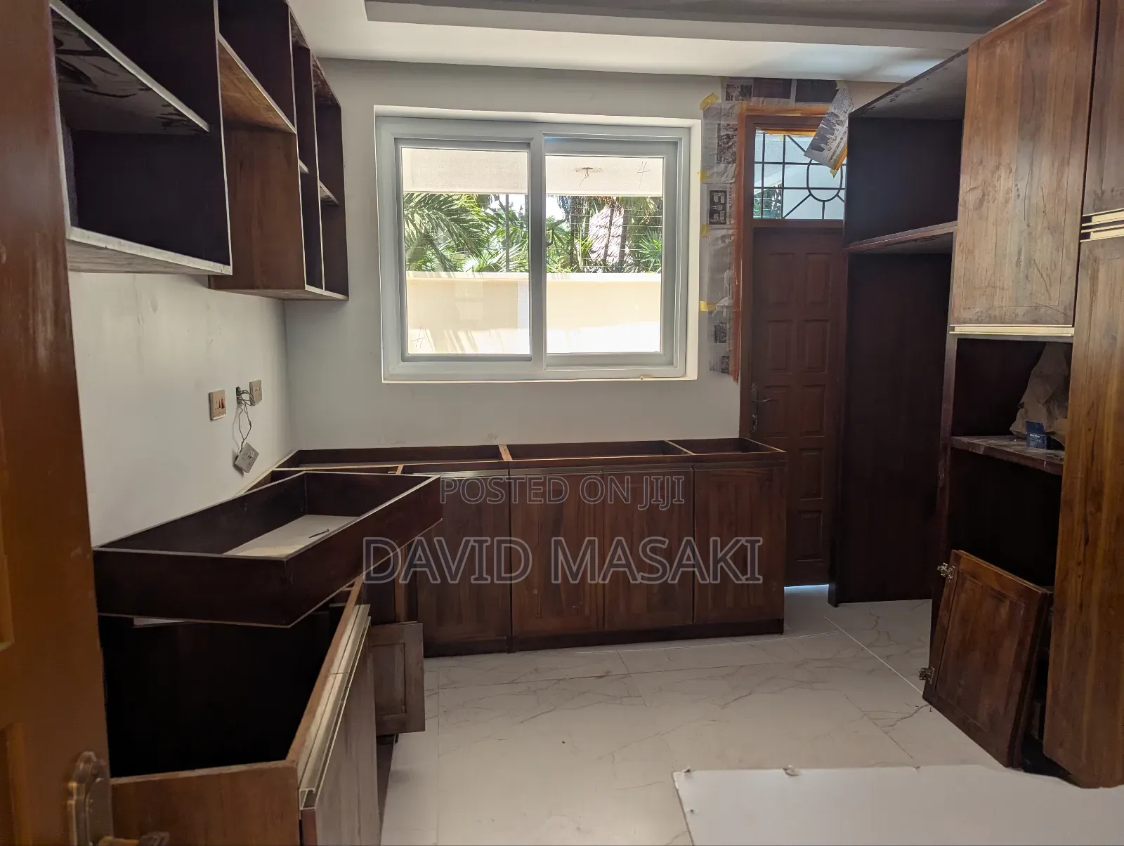 4bdrm Villa in Villas, Masaki for rent