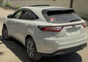 Toyota Harrier 2017 Pearl