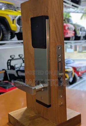 Smart Door Lock – Card Emergency Key Access