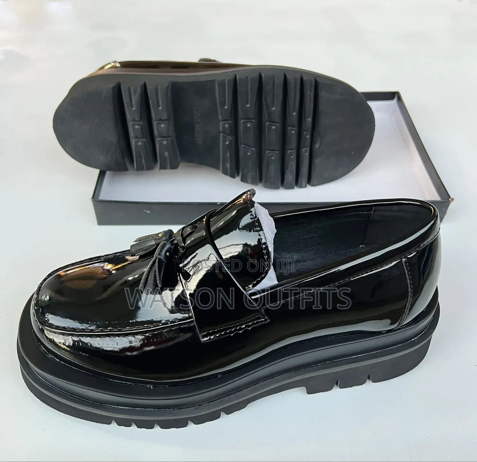 Fashion and Stylish Men's Shoes or Footwears in Different Brands