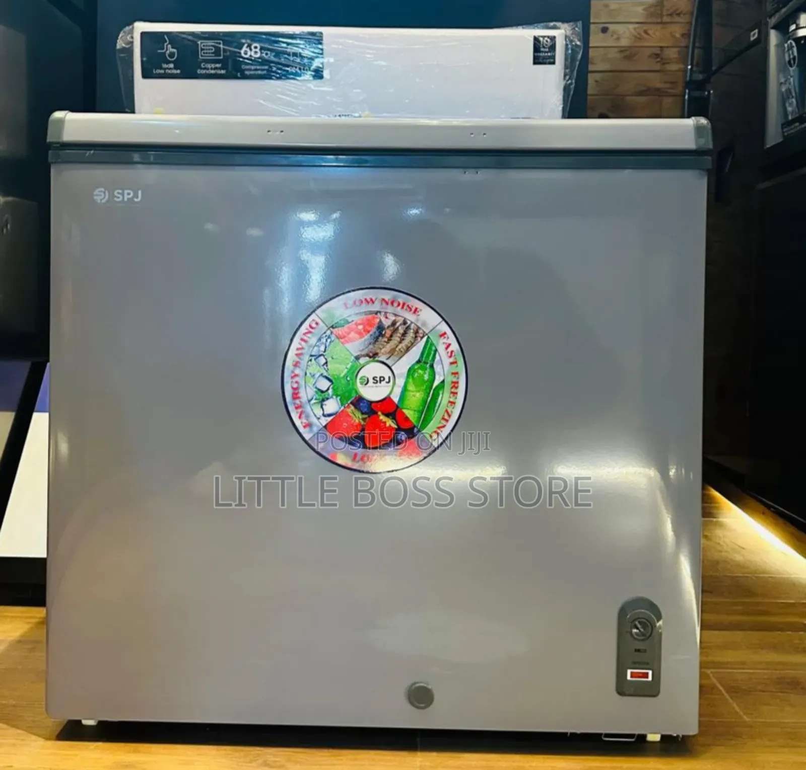 SPJ Freezer Liter 200