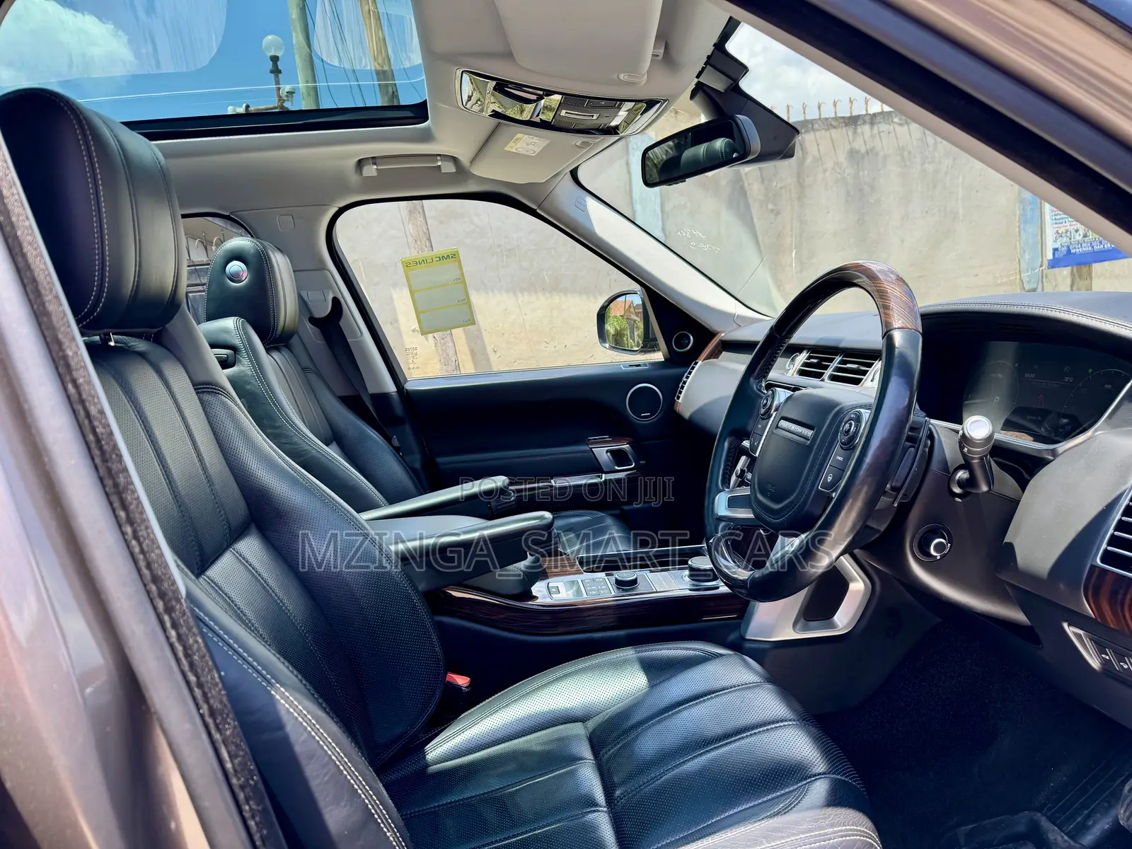 Land Rover Range Rover Vogue 2016 Gold