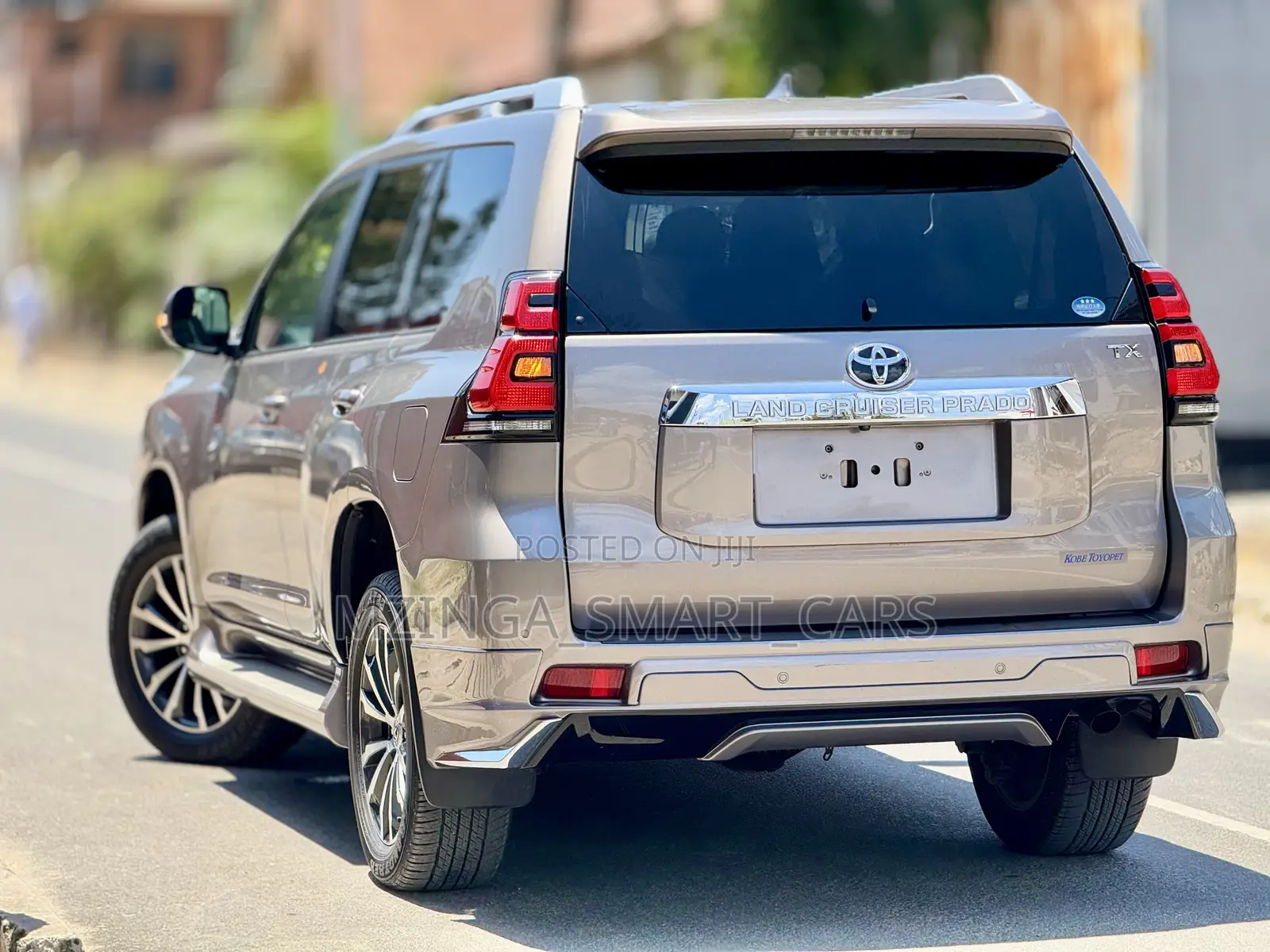 Toyota Land Cruiser Prado 2.7 2021 Gold