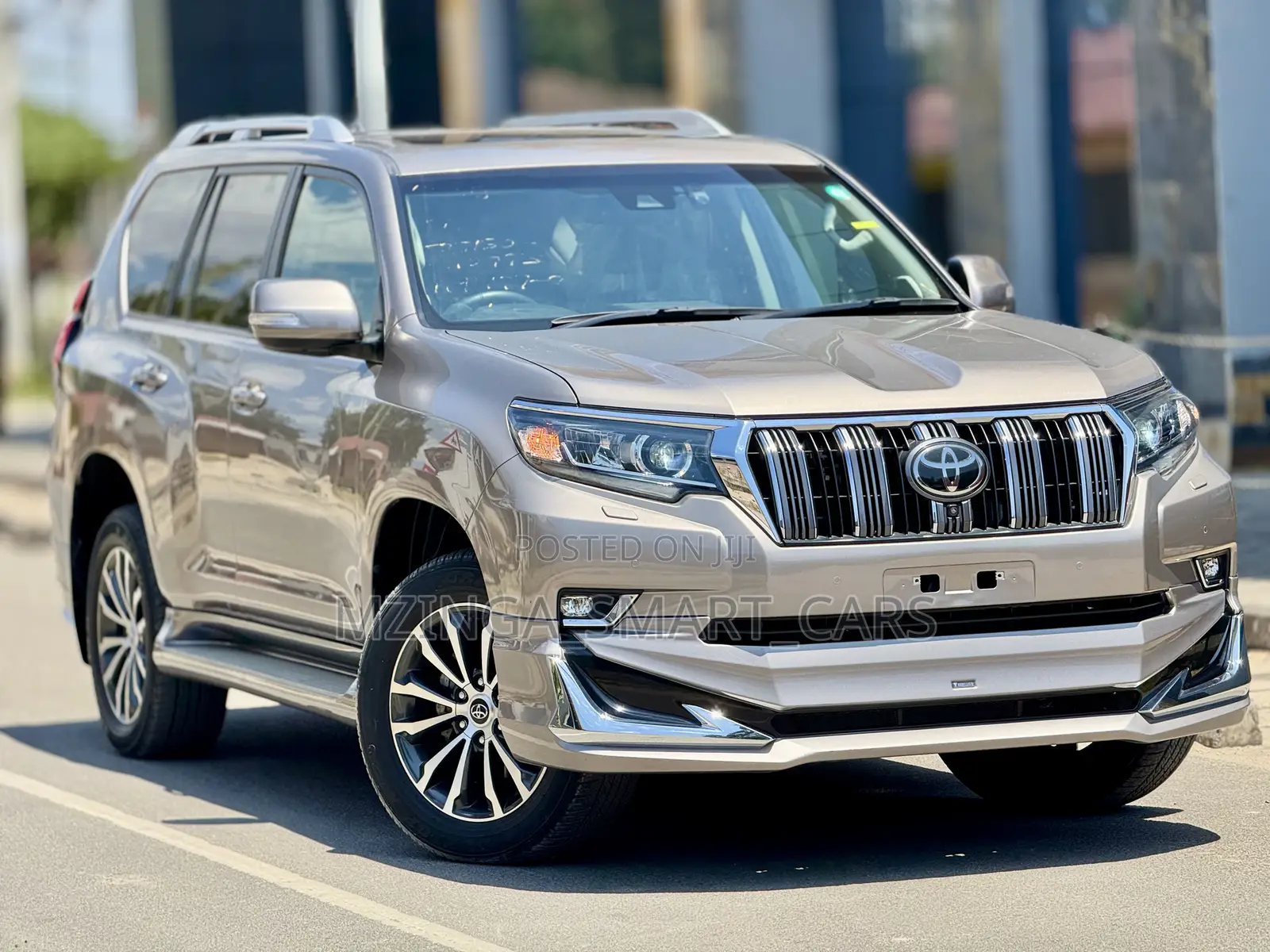 Toyota Land Cruiser Prado 2.7 2021 Gold