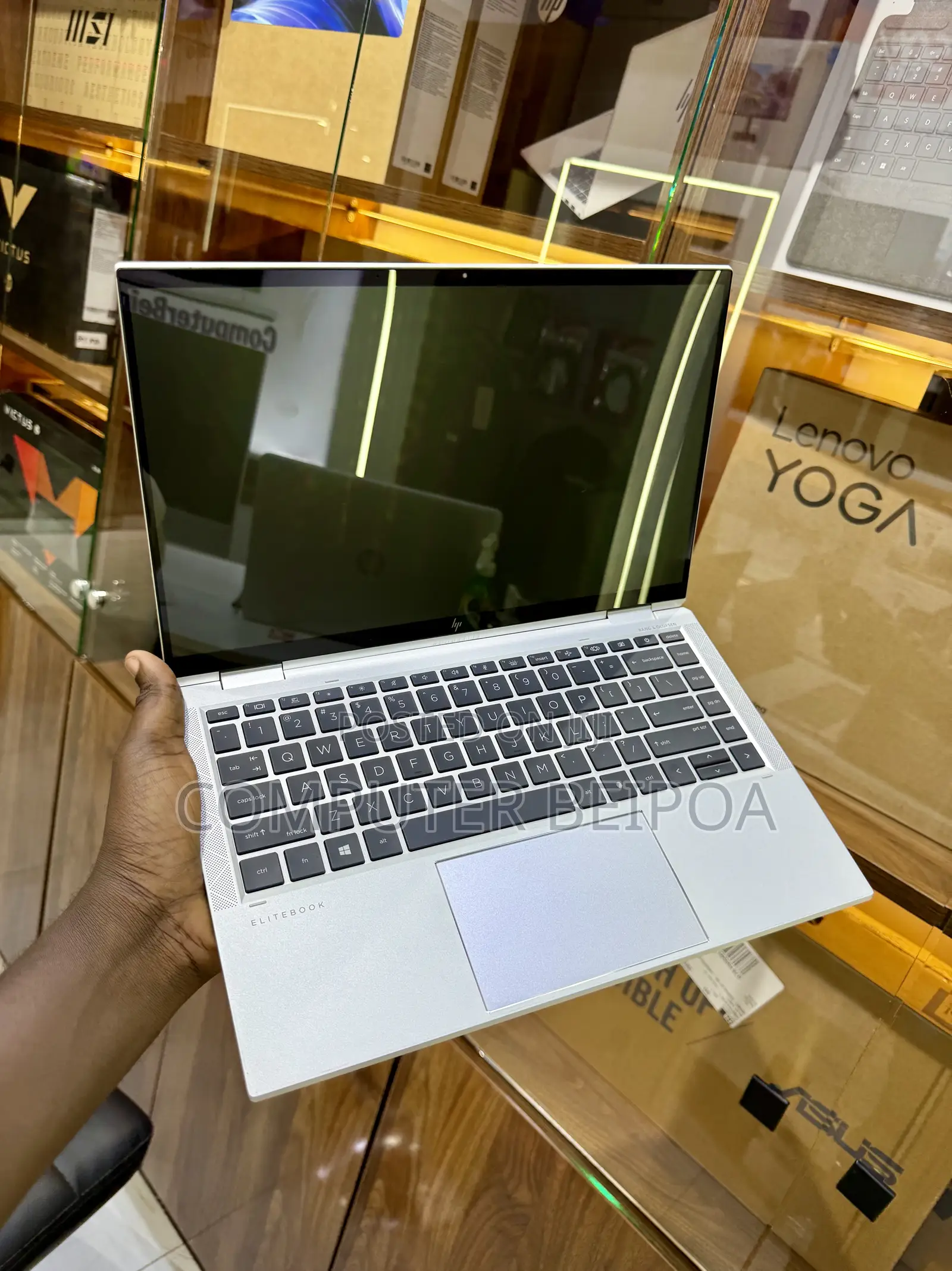 Laptop HP EliteBook 1040 G8 16GB Intel Core I7 SSD 512GB