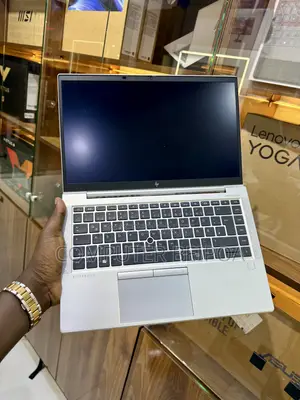 Laptop HP EliteBook 840 G8 8GB Intel Core I5 SSD 256GB