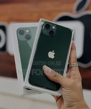 New Apple iPhone 13 128 GB Green