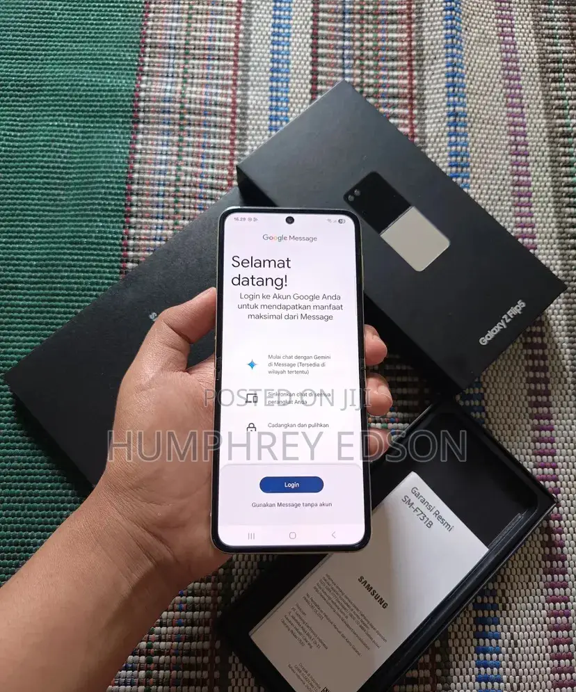 New Samsung Galaxy Z Flip5 256 GB