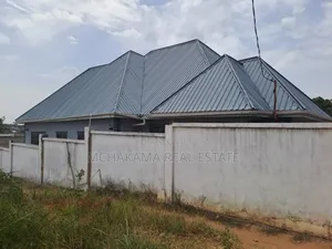 3bdrm House in Mchakama Real Estate, Mbezi for sale
