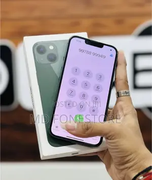 New Apple iPhone 13 128 GB Green