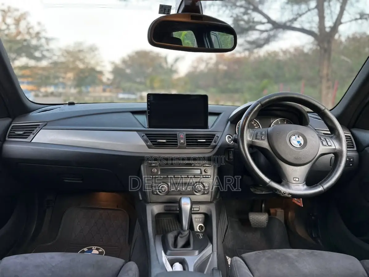BMW X1 2011 Gray