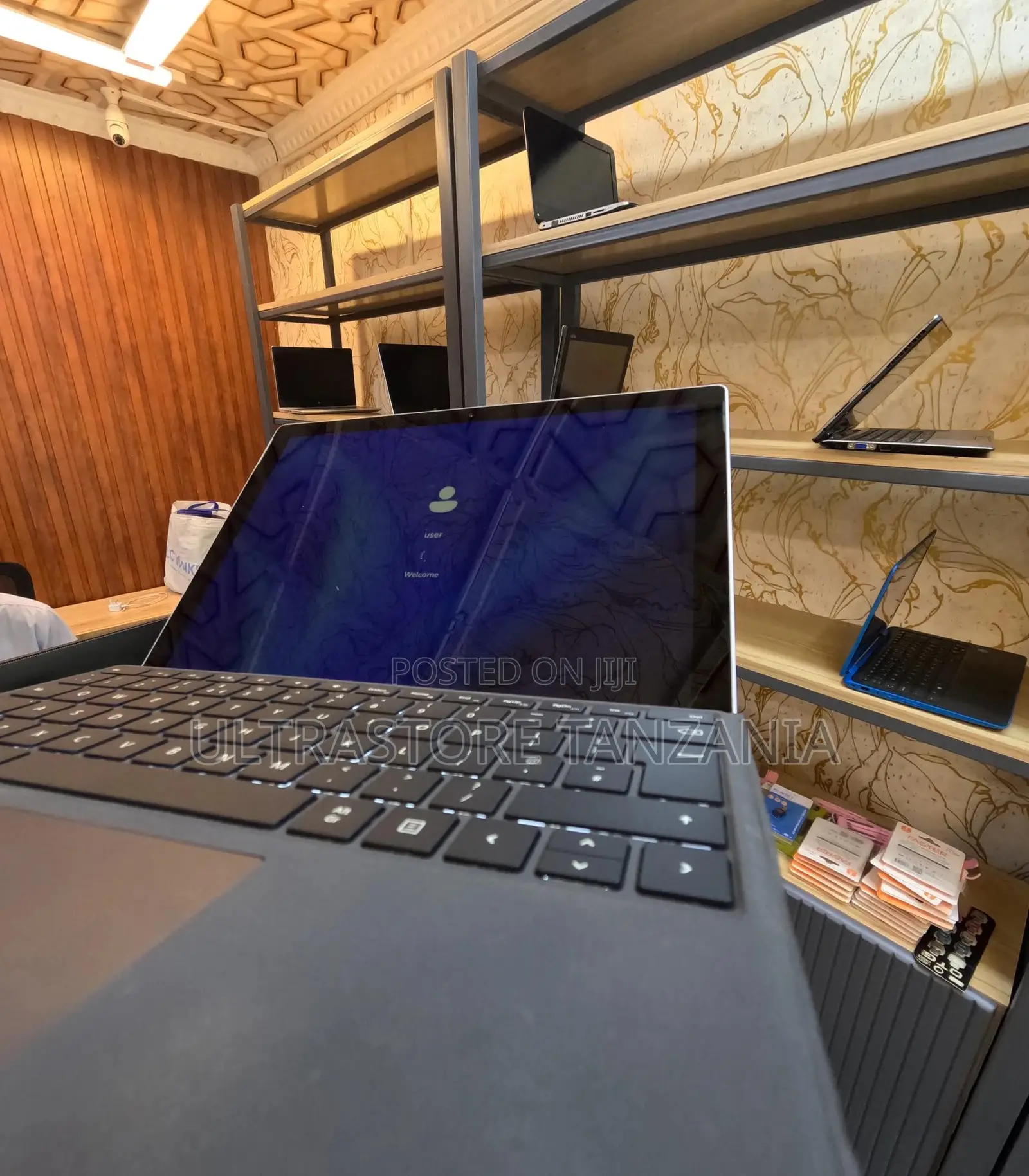 New Laptop Microsoft Surface Pro 7 16GB Intel Core I5 SSD 256GB