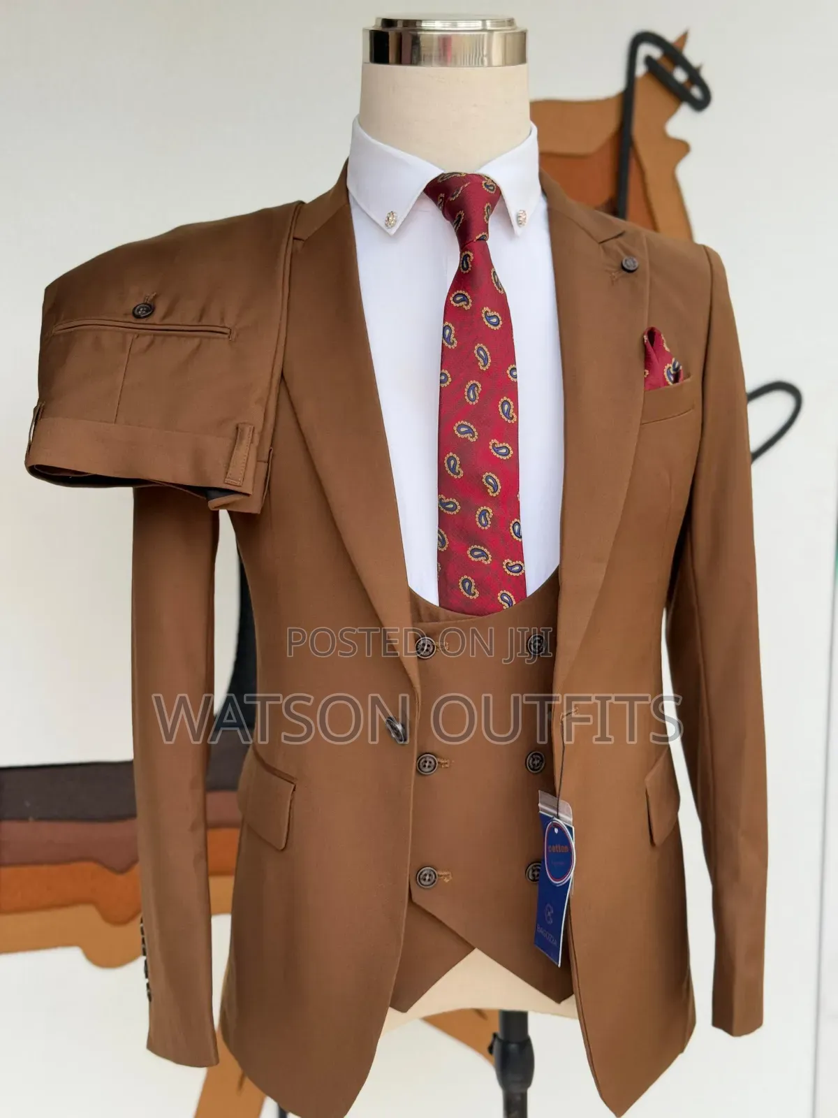 Men's Suits Very Very Fancy and Well Made or Designed