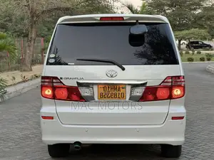 Toyota Alphard 2006 White