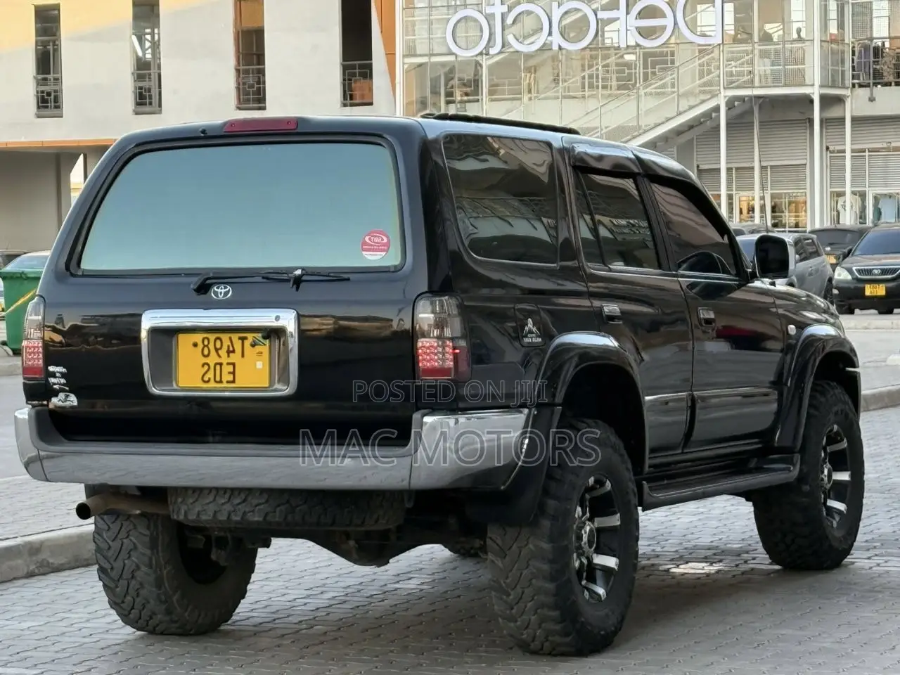 Toyota Hilux Surf 2.7 SSR 2000 Black