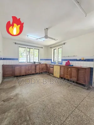 8bdrm House in Masaki for rent