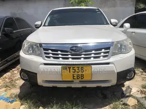 Subaru Forester 2.5XT Premium 2011 White