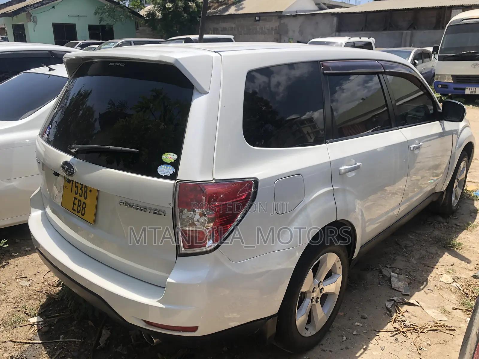 Subaru Forester 2.5XT Premium 2011 White
