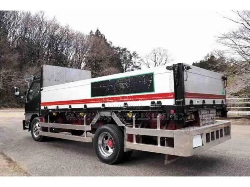 Mitsubishi Canter Truck
