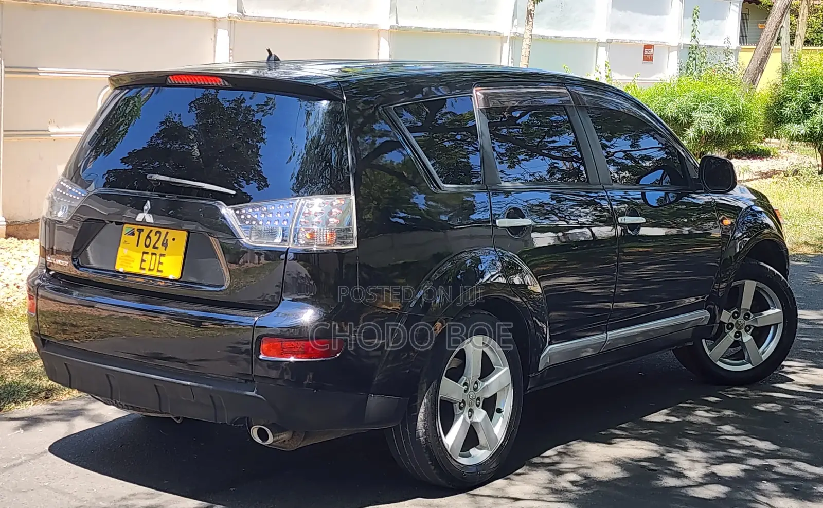 Mitsubishi Outlander 2009 Black