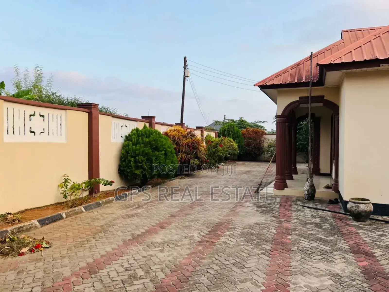 Furnished 3bdrm House in Gongo La Mboto, Ilala for sale