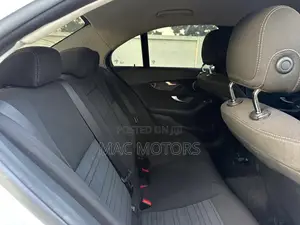 Mercedes-Benz C-Class 2015 White