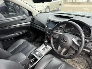 Subaru Legacy 2009 Silver