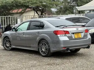 Subaru Legacy 2009 Silver