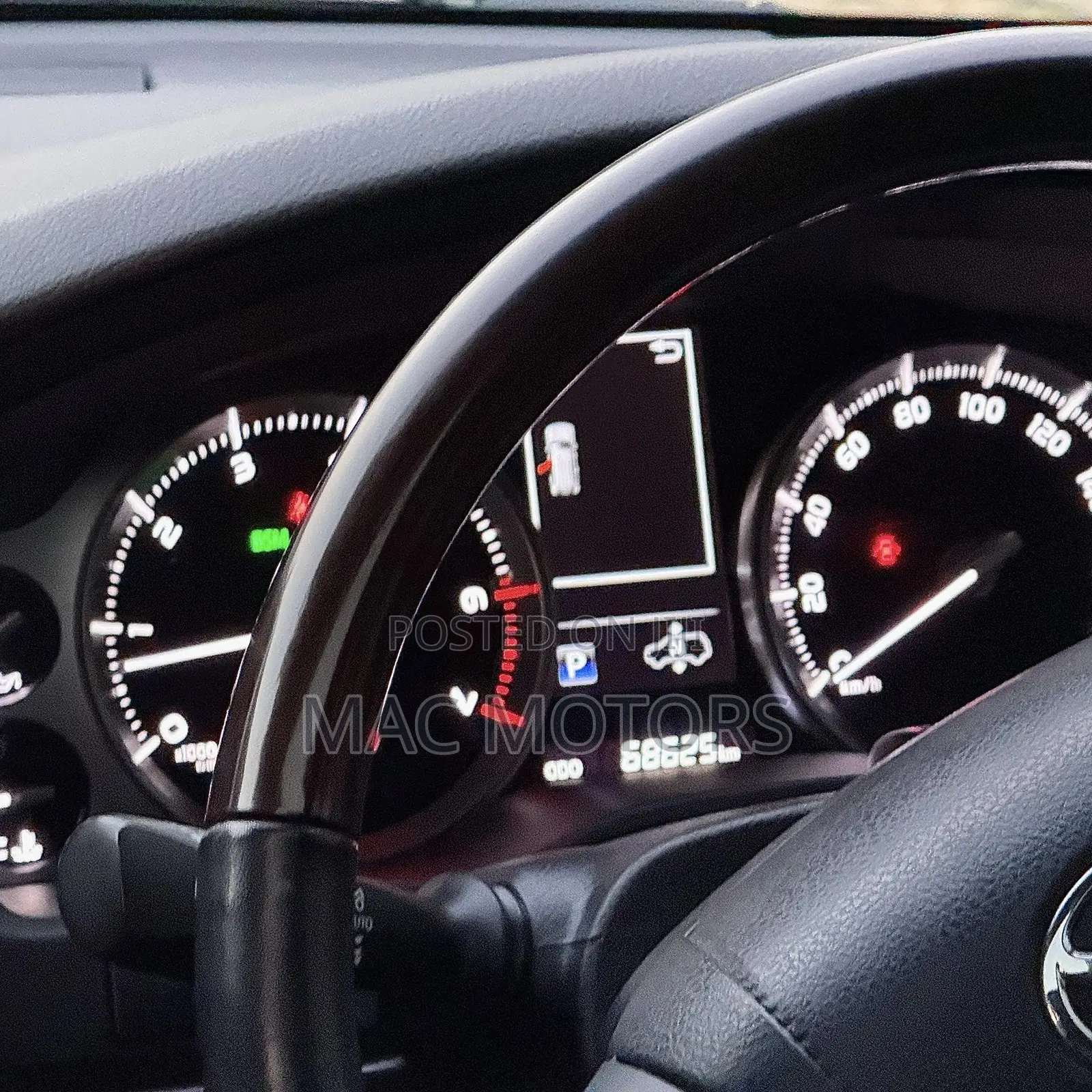 Toyota Land Cruiser 4.6 V8 ZX 2018 Black