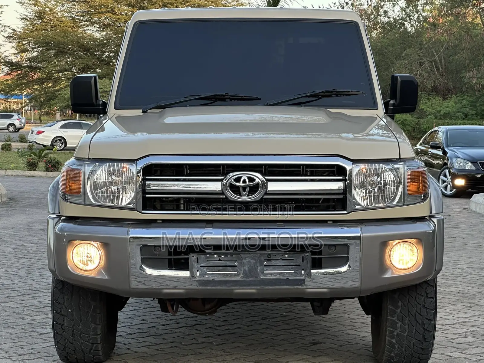 Toyota Land Cruiser 79 Series 2022 Beige
