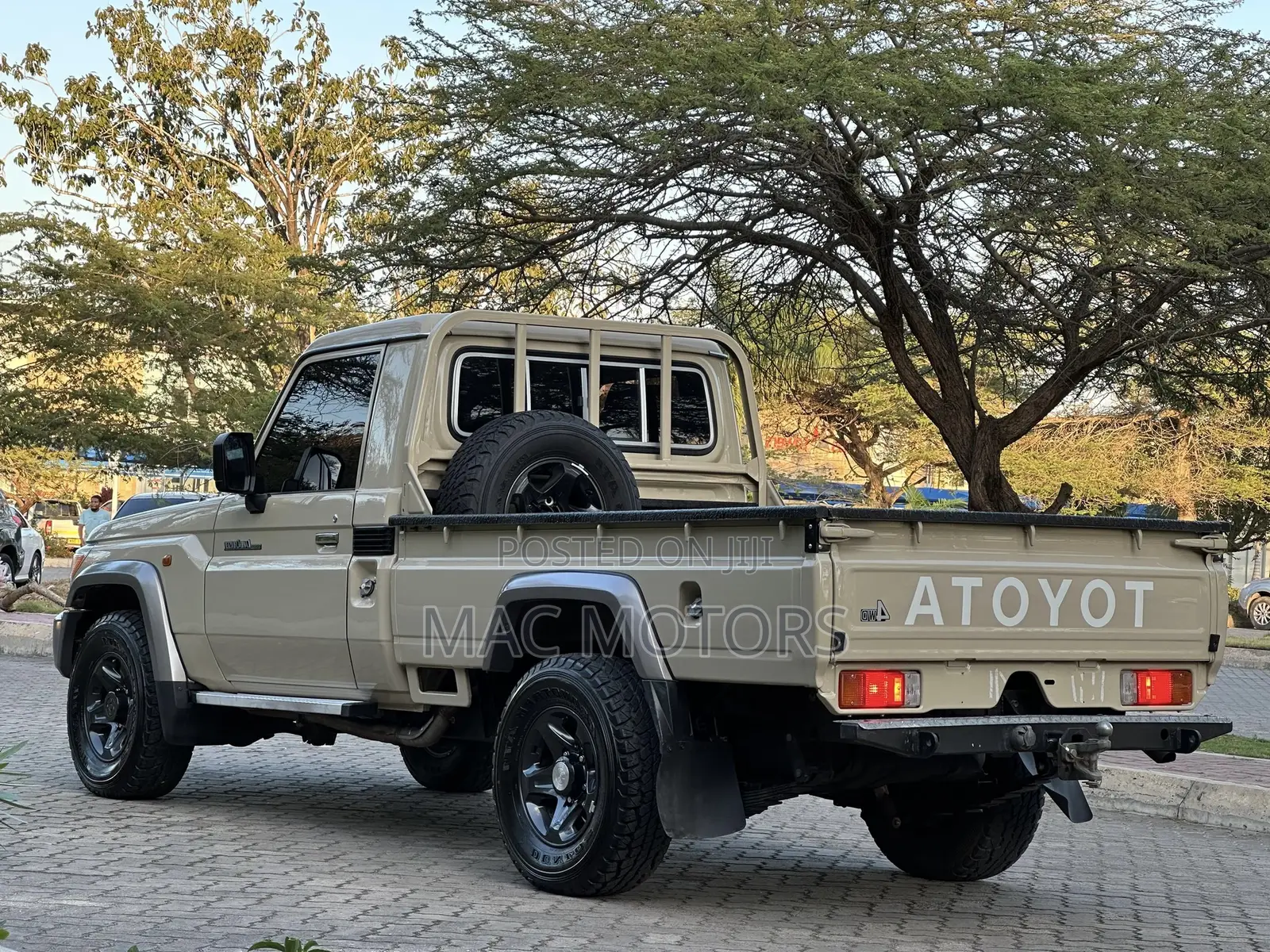 Toyota Land Cruiser 79 Series 2022 Beige