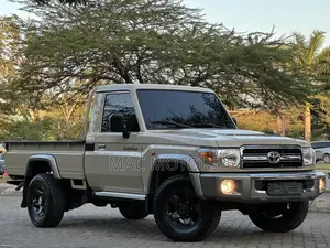 Toyota Land Cruiser 79 Series 2022 Beige