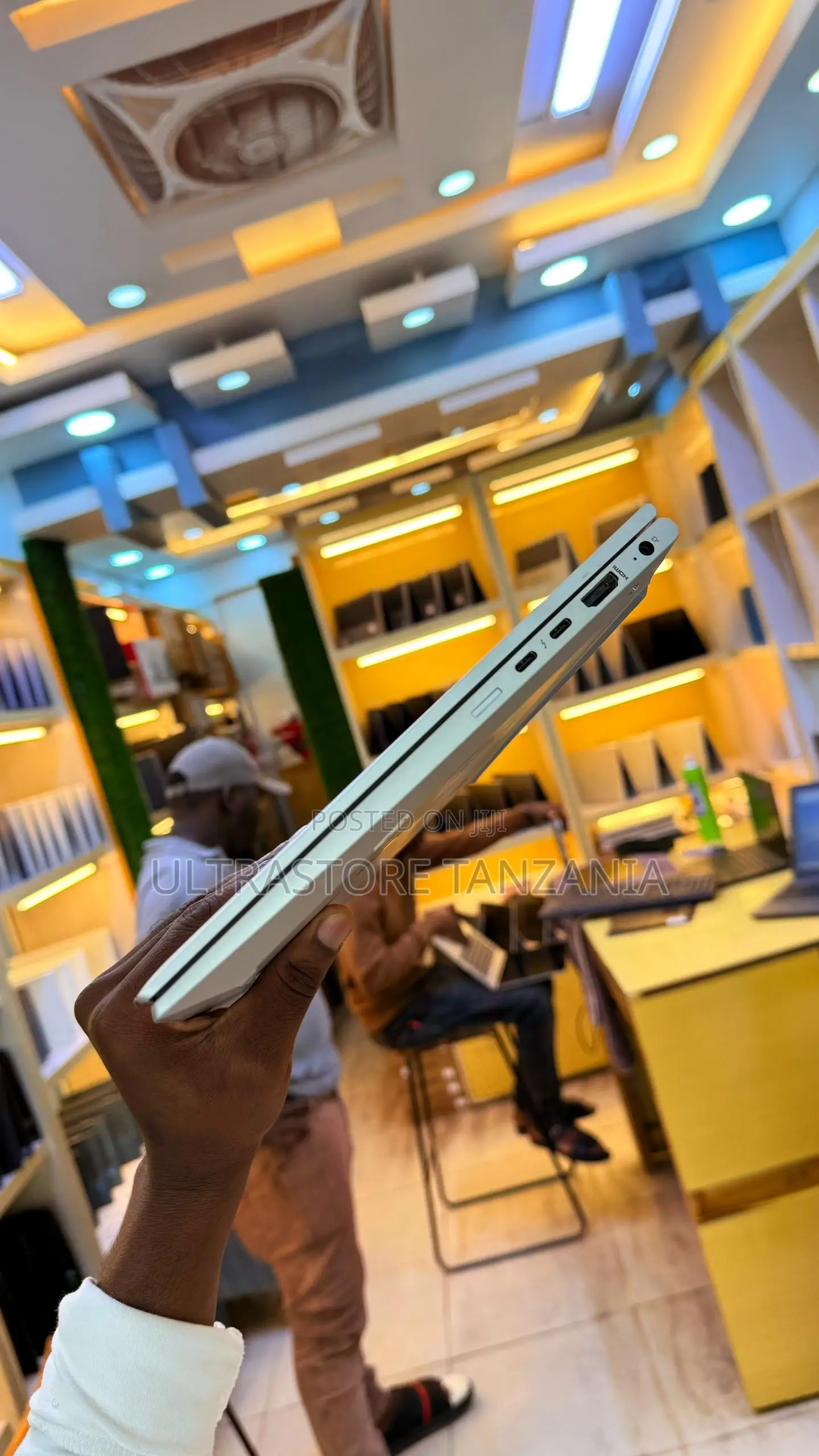 New Laptop HP EliteBook 840 G7 8GB Intel Core I5 SSD 256GB