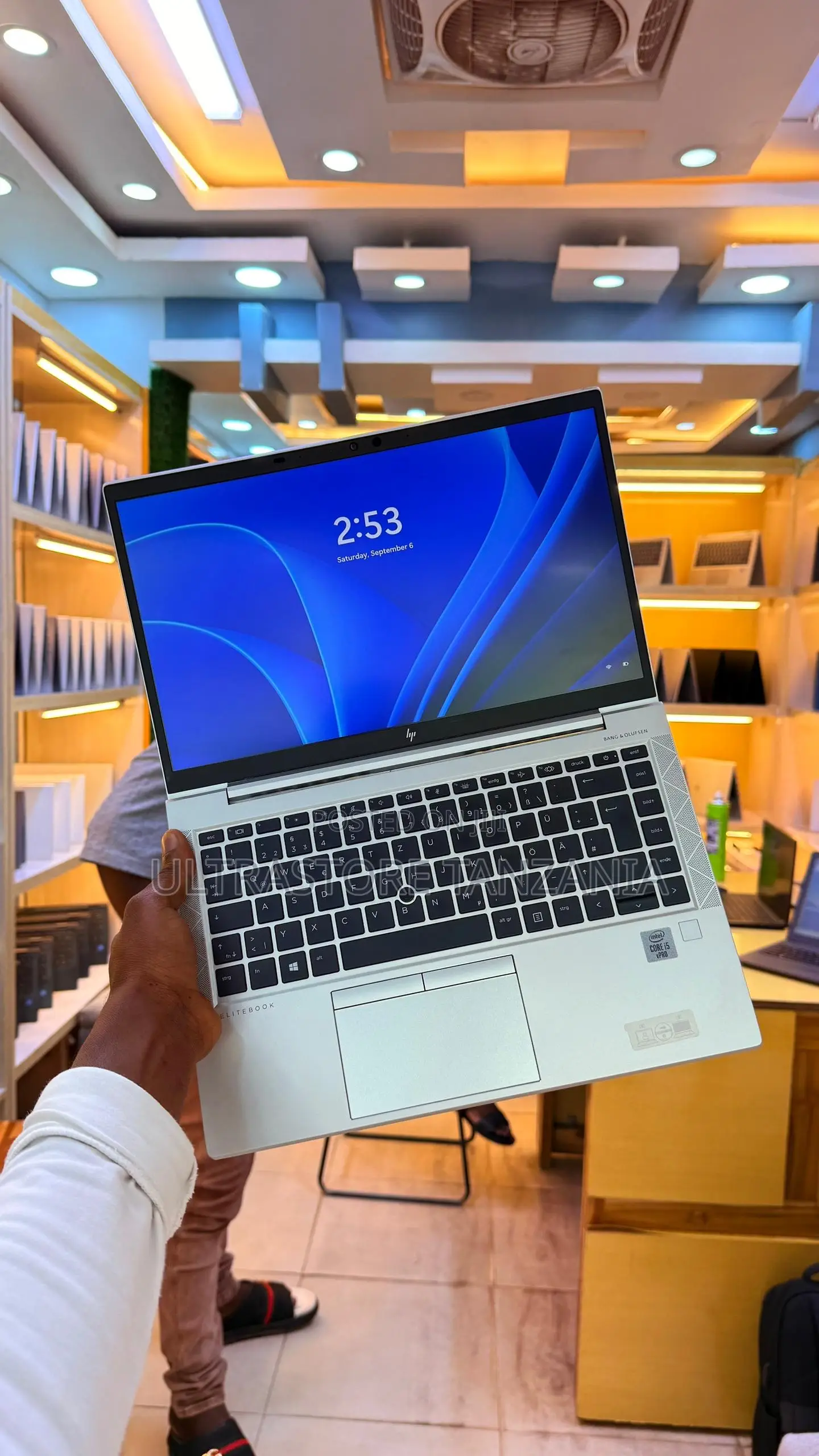 New Laptop HP EliteBook 840 G7 8GB Intel Core I5 SSD 256GB