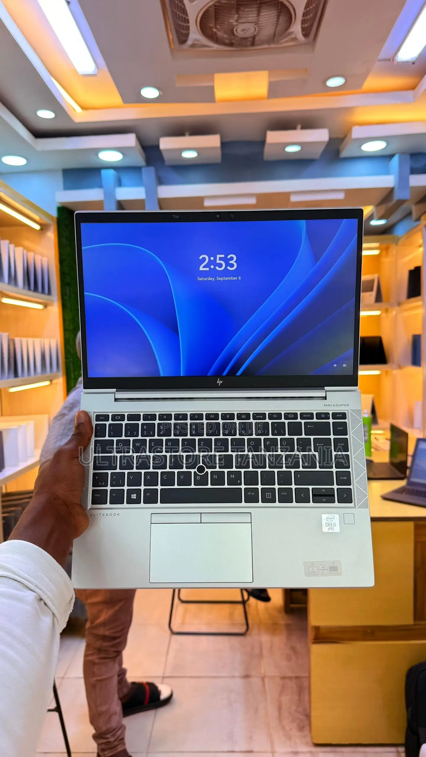 New Laptop HP EliteBook 840 G7 8GB Intel Core I5 SSD 256GB