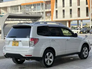 Subaru Forester 2010 White