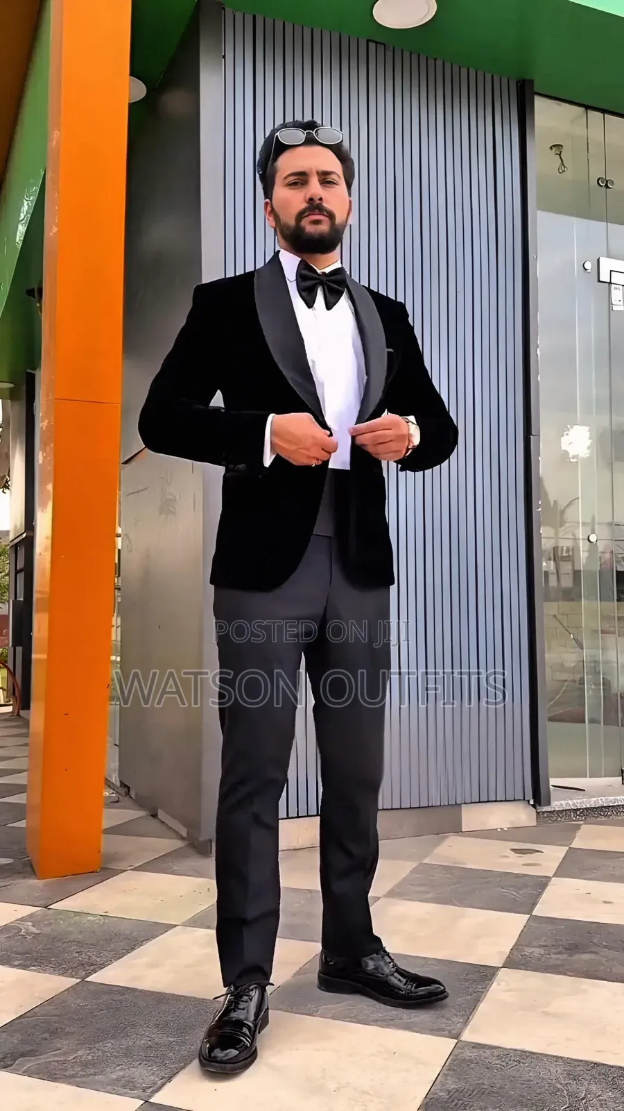Total Best Classic and Fashional Men's Suits Wear