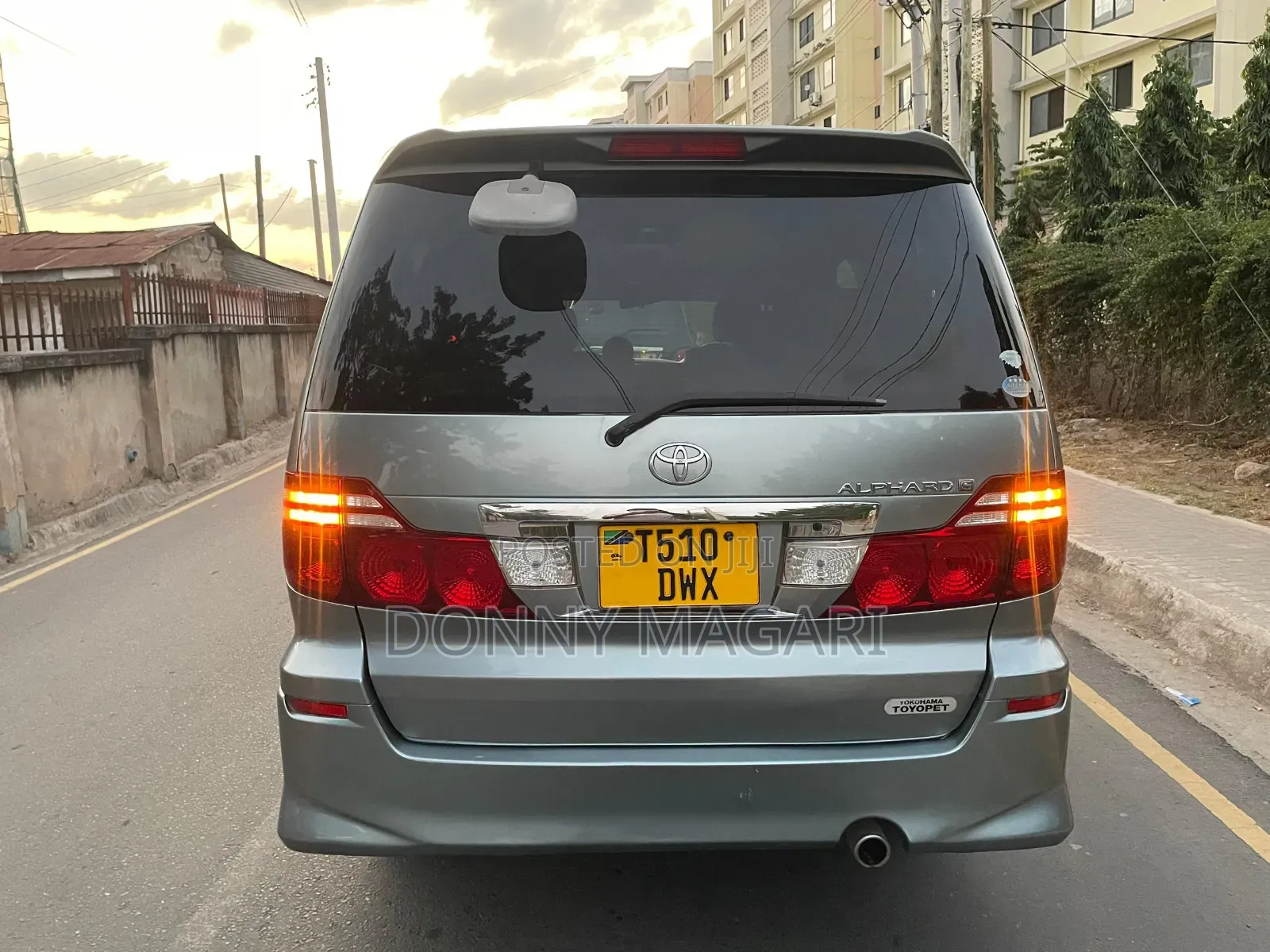 Toyota Alphard 2006 Gray
