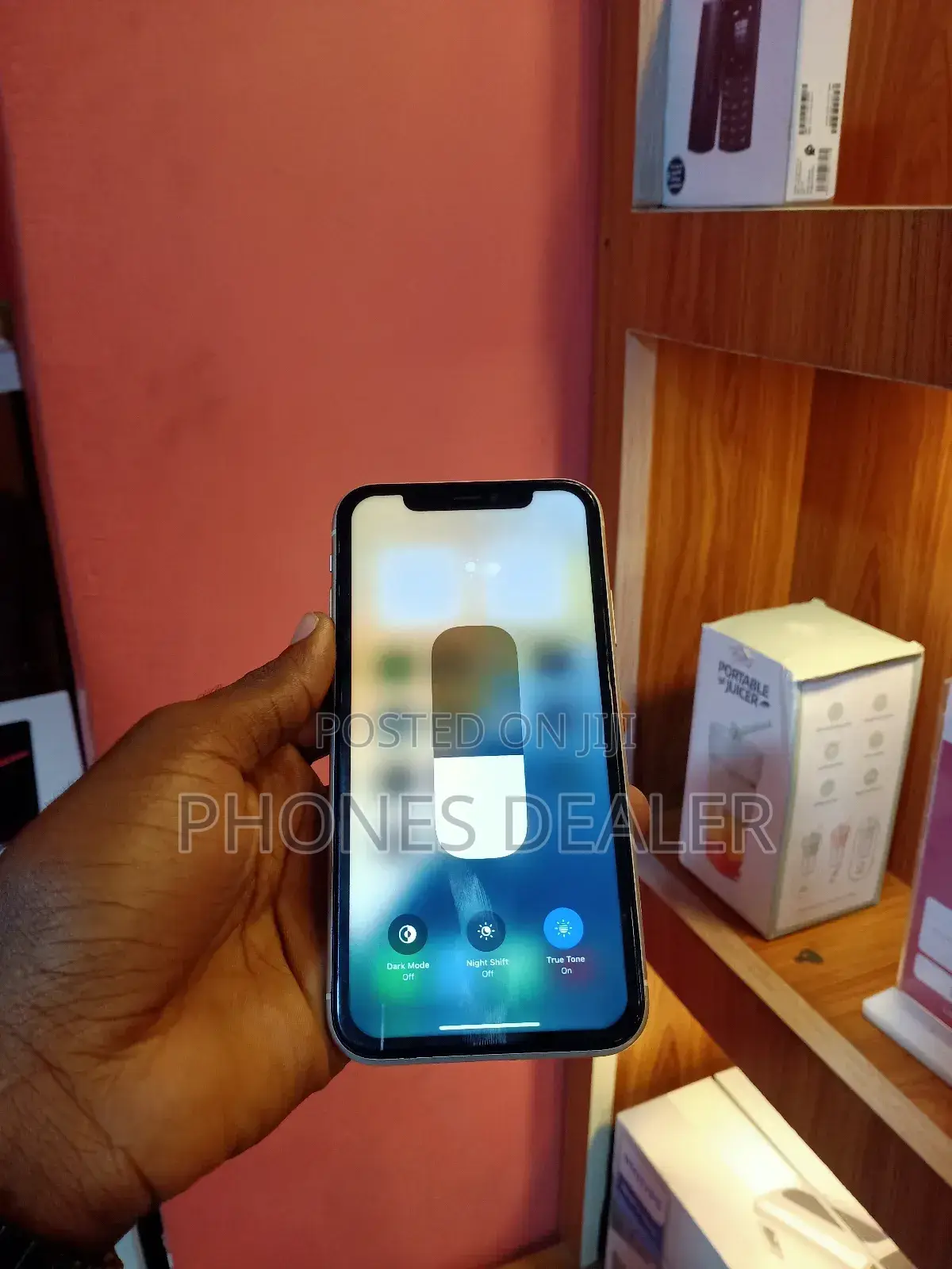 Apple iPhone 11 64 GB White