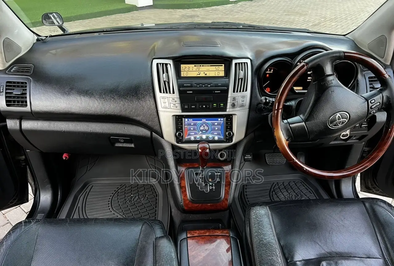 Toyota Harrier 2005 Black