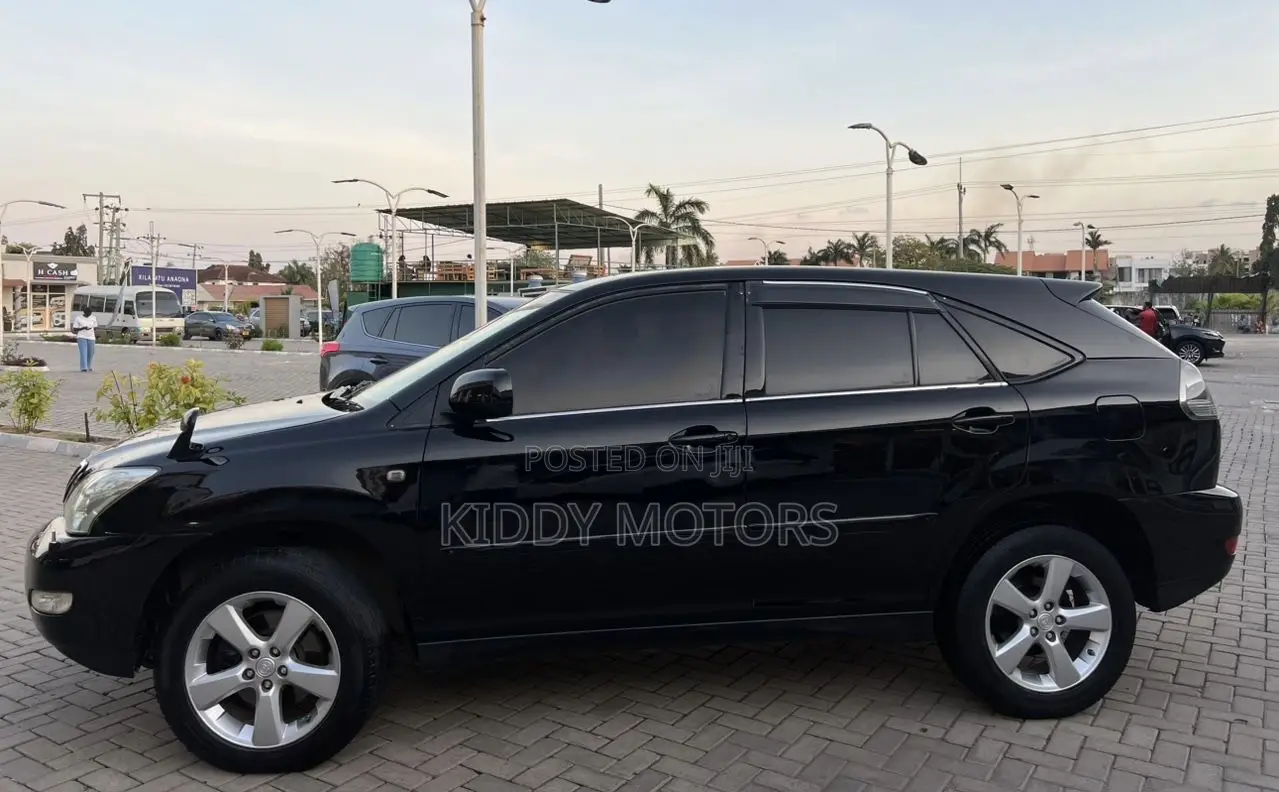 Toyota Harrier 2005 Black