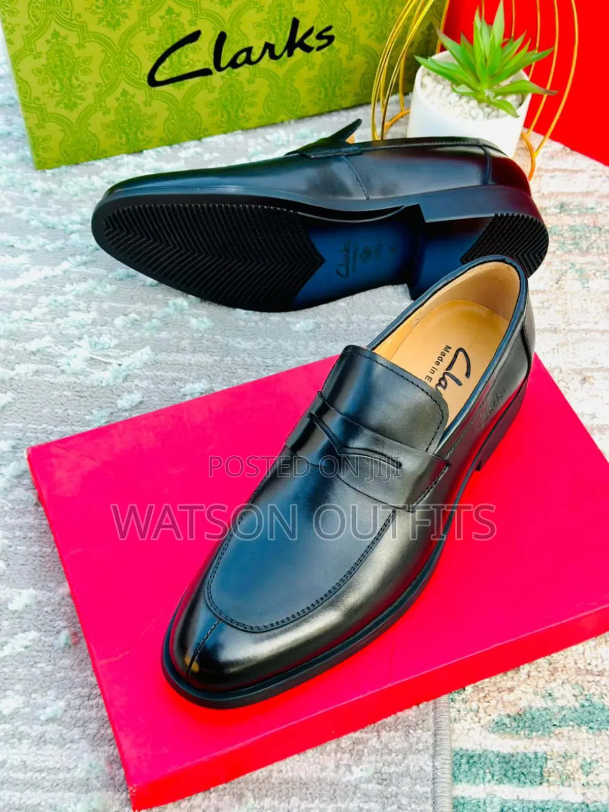 Men's Shoes or Footwears Very Very Hot, Classic,Official and Trending