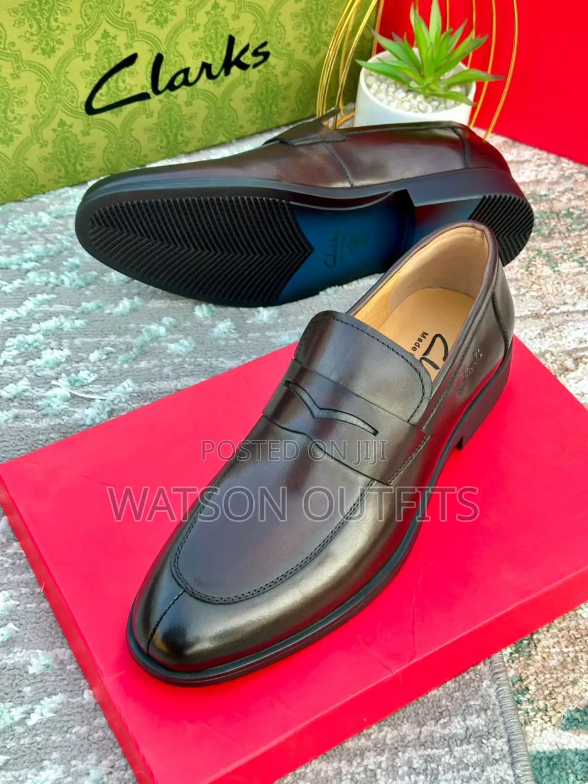 Men's Shoes or Footwears Very Very Hot, Classic,Official and Trending