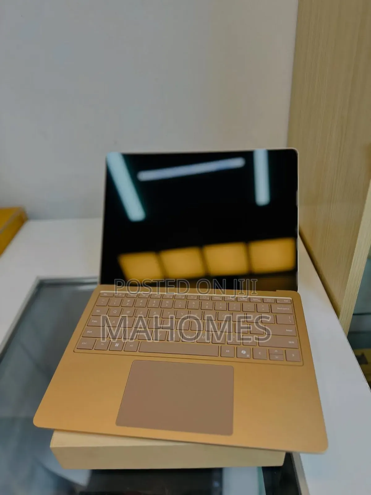 New Microsoft Surface Pro X 16GB Qualcomm Snapdragon X Plus SSD 512GB
