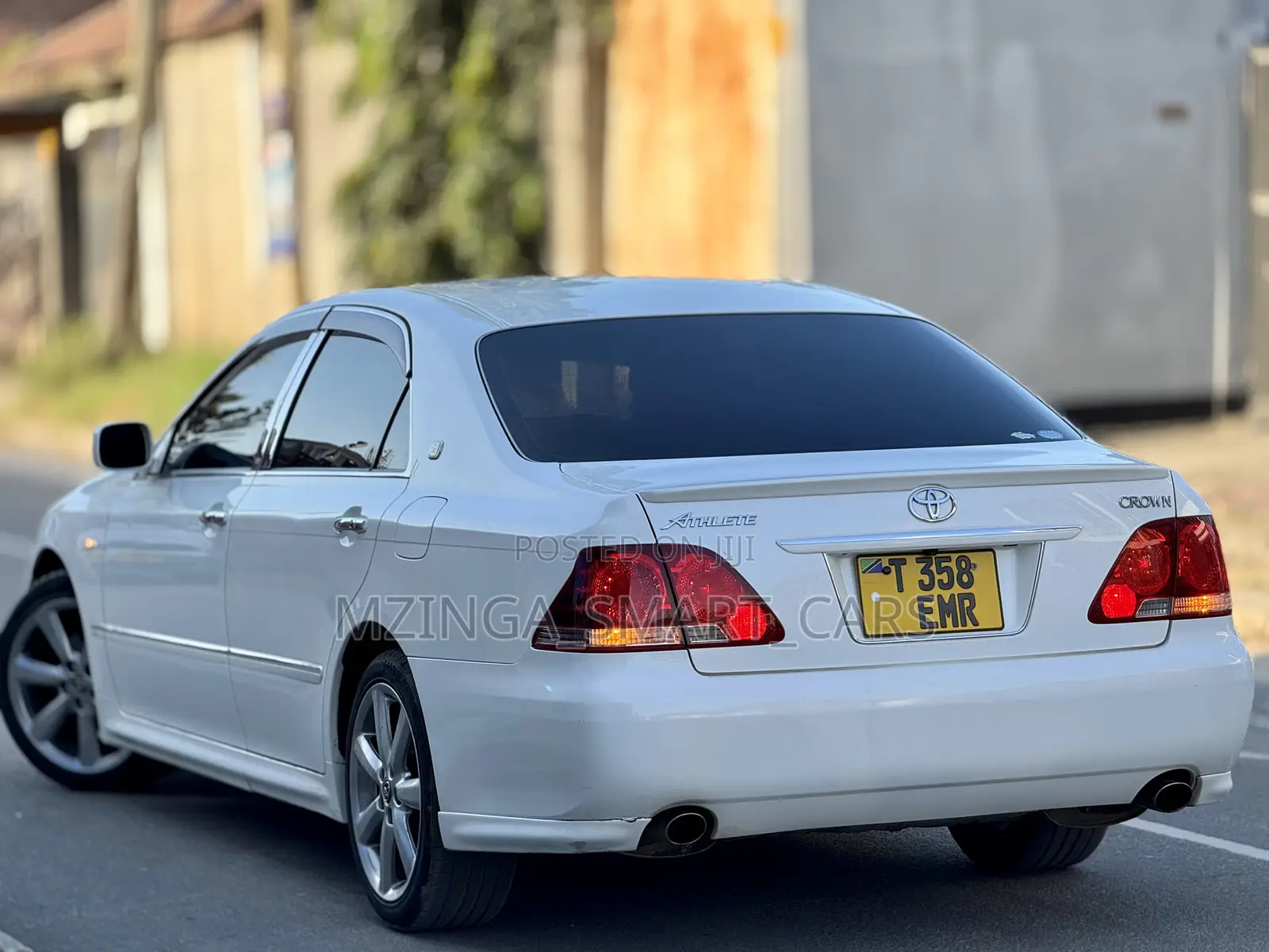 Toyota Crown 2006 White