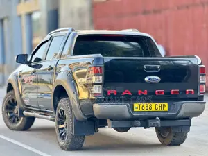 Ford Ranger Wildtrak 2013 Black